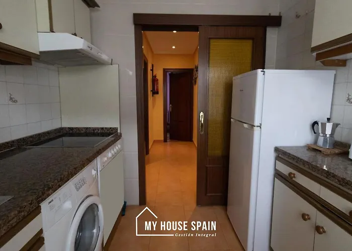 Myhousespain - 2 Cerca De La Playa Χιχόν